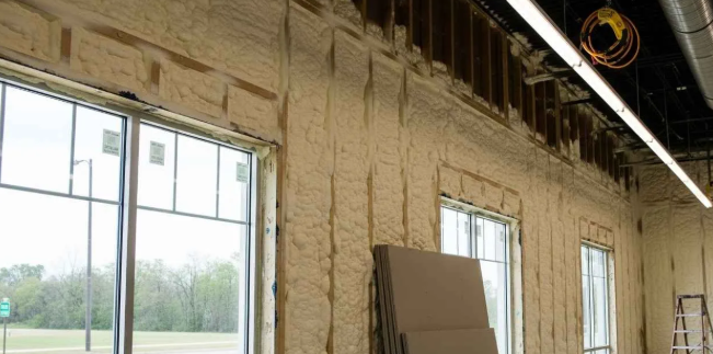Best Spray Foam Insulation Services in Huntley MT