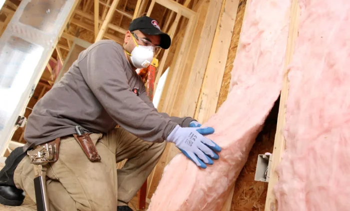 Moisture-Resistant Batt Insulation Types in Hardin, MT